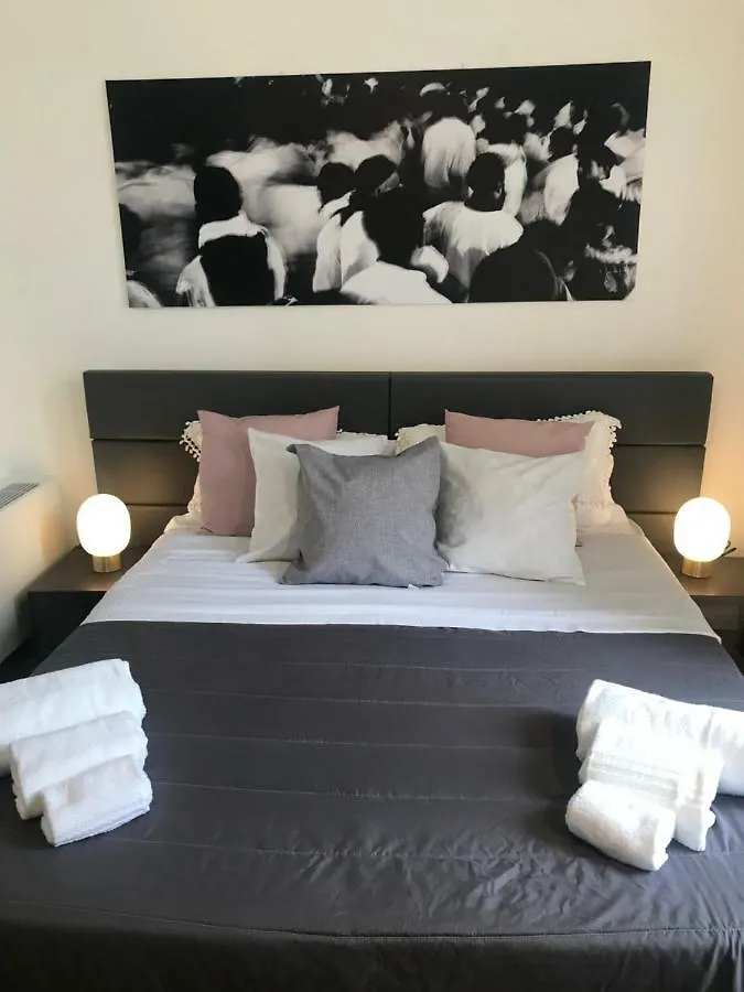 Agatha Cosy Hotel CTA
